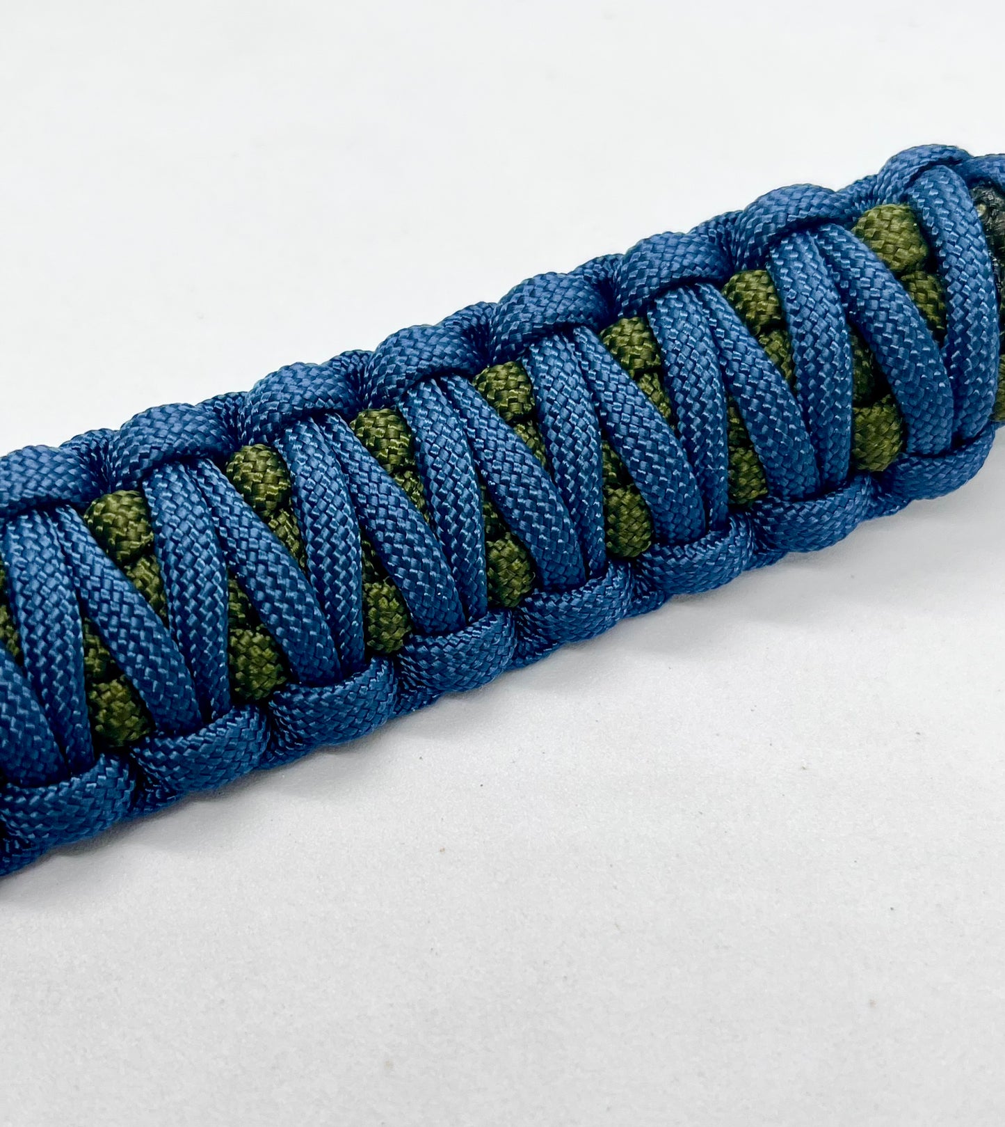 Paracord 'King Cobra' Standard Fit Dog Collar - Various Colour Combination Choices
