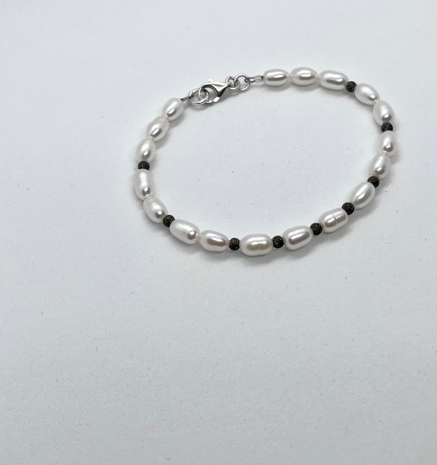 925 sterling silver 'Laser-cut Pearl’ unisex mens silver ball bead charm bracelet genuine freshwater pearls