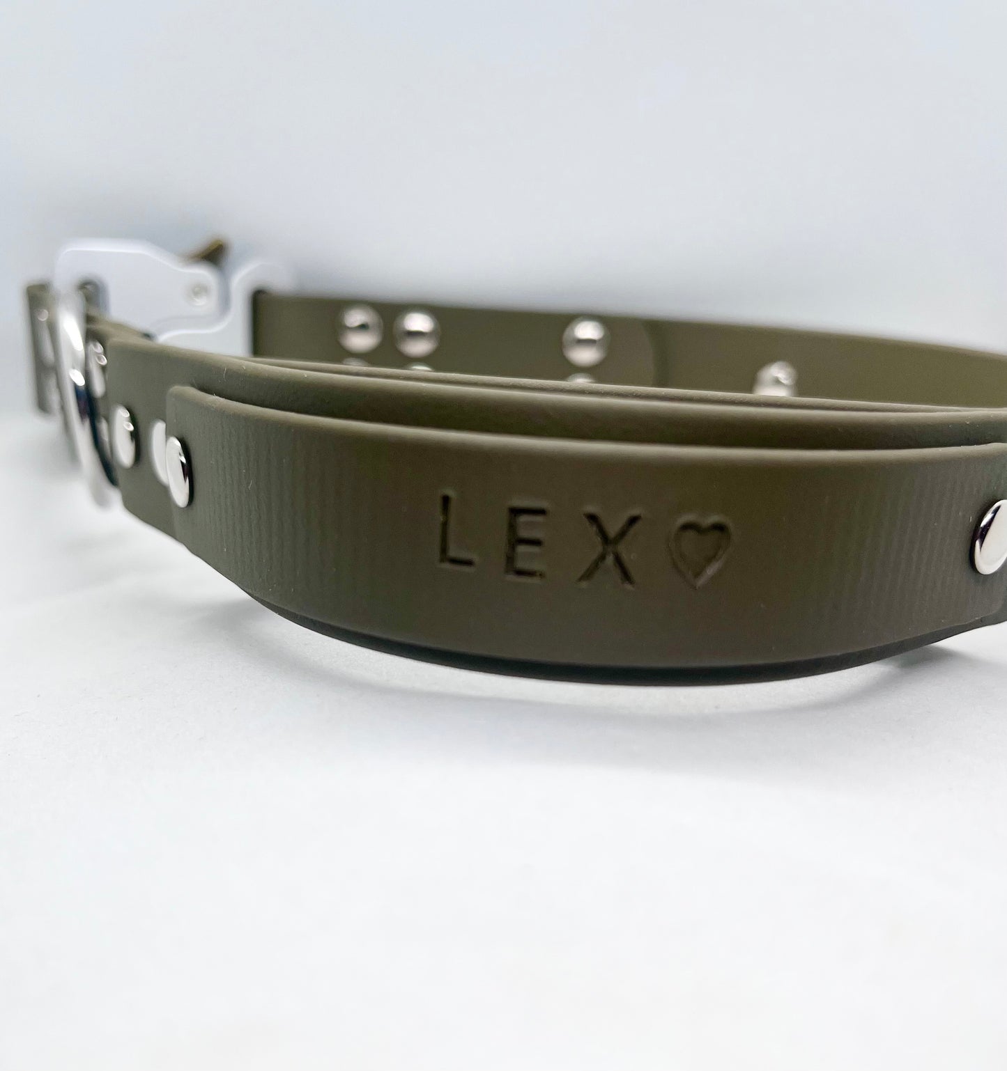 "No Nonsense" Tactical BioThane® Dog Collar in Army Green 25mm Safety Lock Steel Buckle