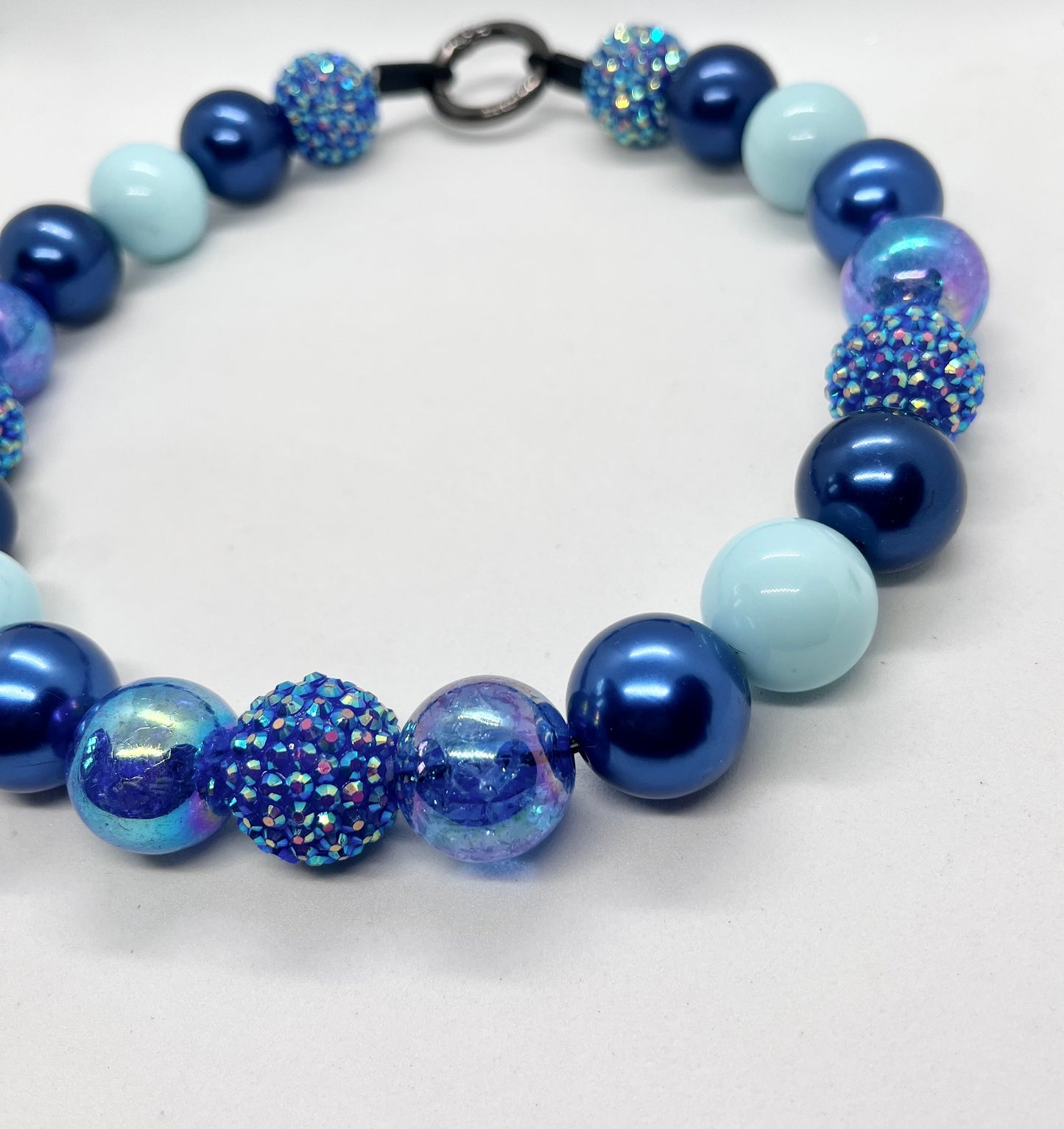 ‘Sparkle Boss’ blue ombre sparkle iridescent beaded bead dog collar pet necklace