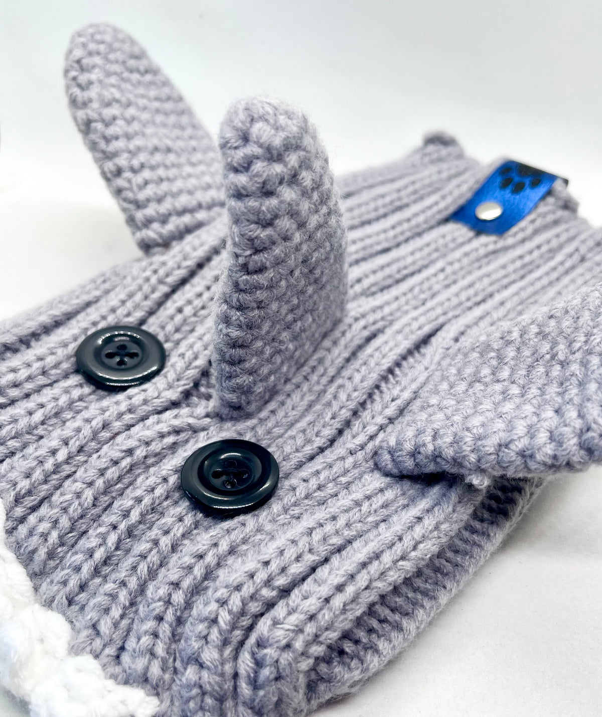 Grey 'Shark Game-Changer' Hat Headwear Woolly Neck-warmer Winter Hat for Dogs