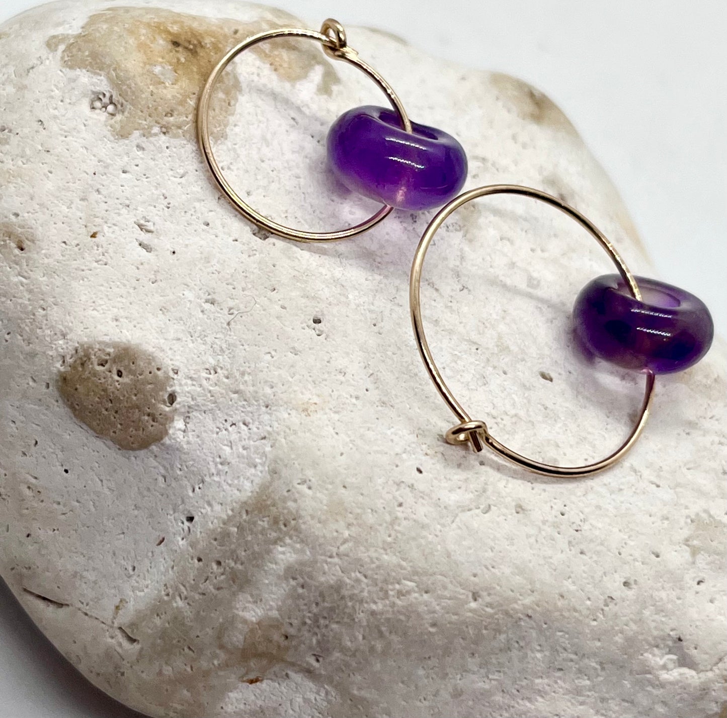 'Amethyst Zen' 14k Gold Amethyst Donut Plain Fine Wire Ear Hoop Earrings