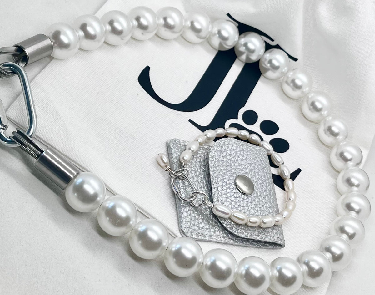 'Pearl Bond' Pearl Beaded Stainless Steel Dog Collar Carabiner Oval Clasp