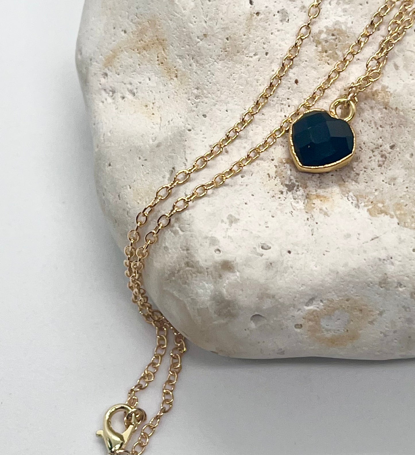 ‘All Heart’ 18ct Gold Onyx Heart choker necklace cable trace chain