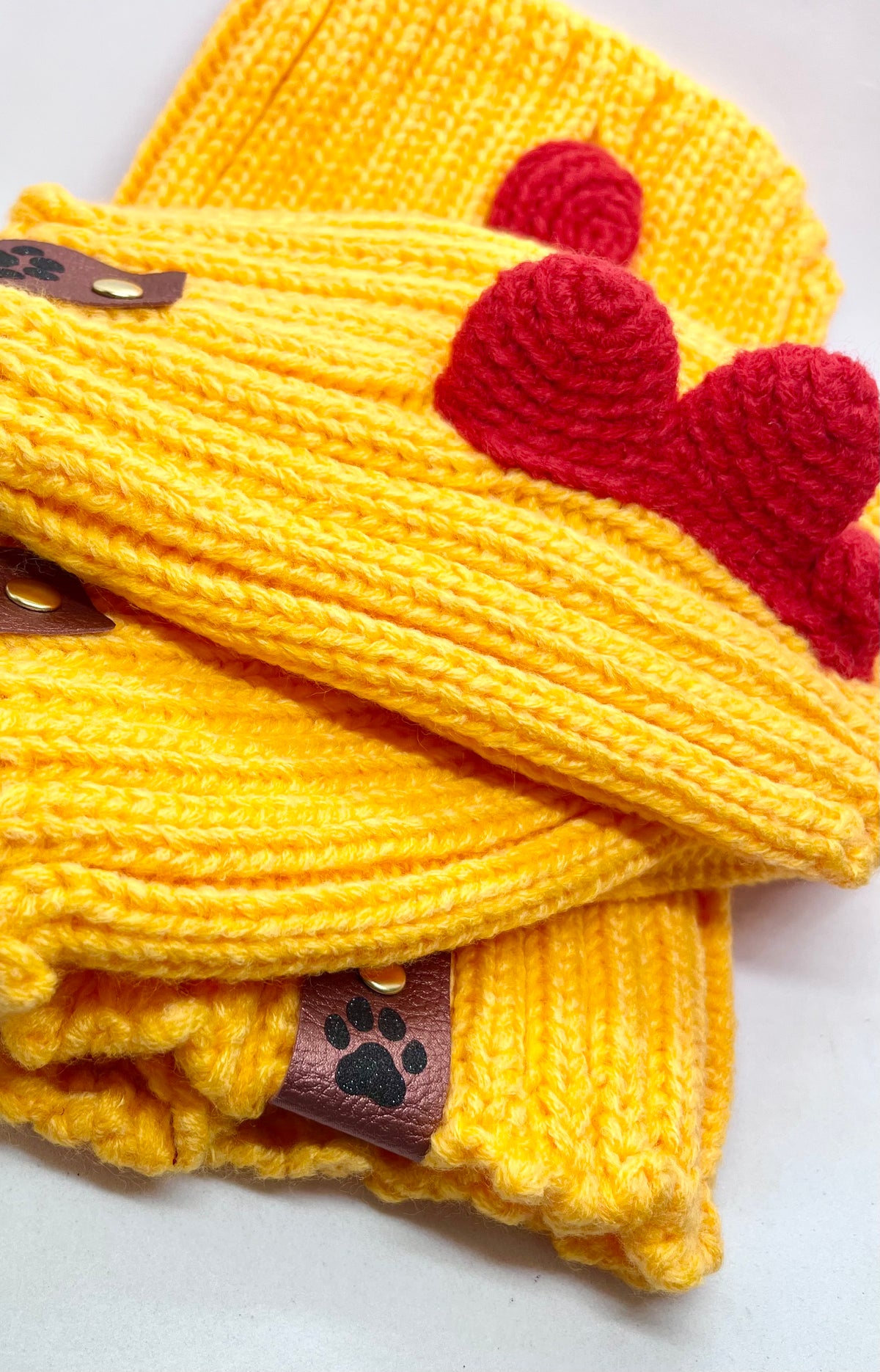 Winter 'Rooster Game-Changer' Chicken Snood Hat Headwear Woolly Hat Neck Warmer for Dogs & Pets