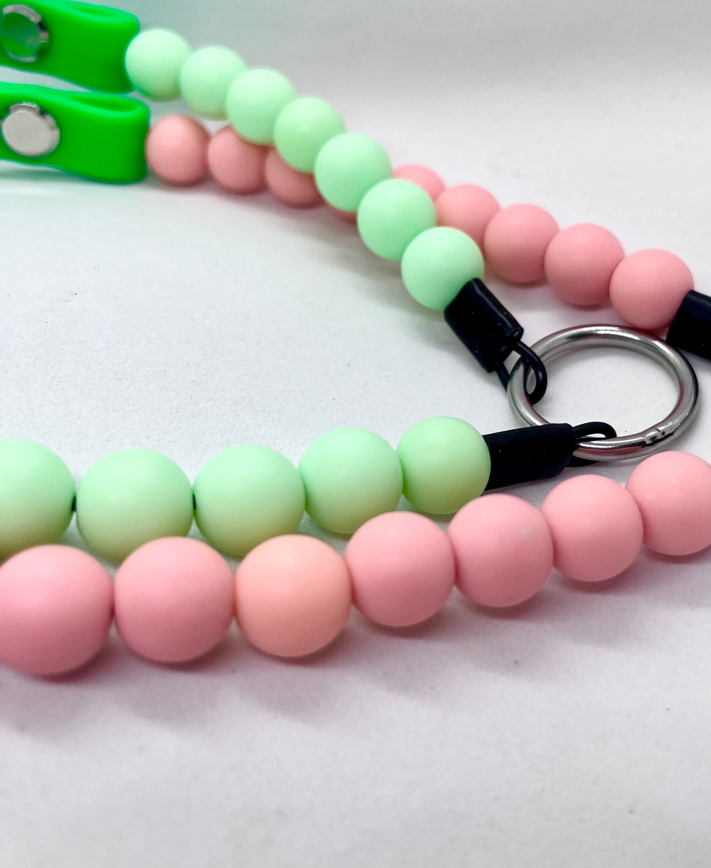 'Keep Up' Beaded BioThane Dog Collar - Green with Mint & Peach Beads