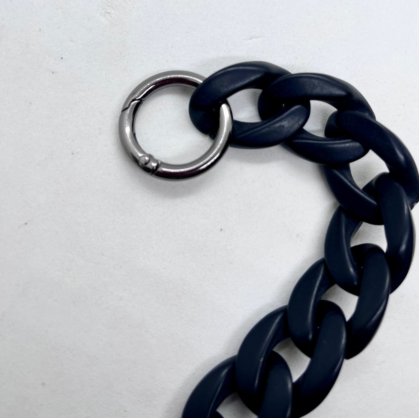 'Colour Chain' Matte Black dog collar lifestyle shot | JOOLS LONDON