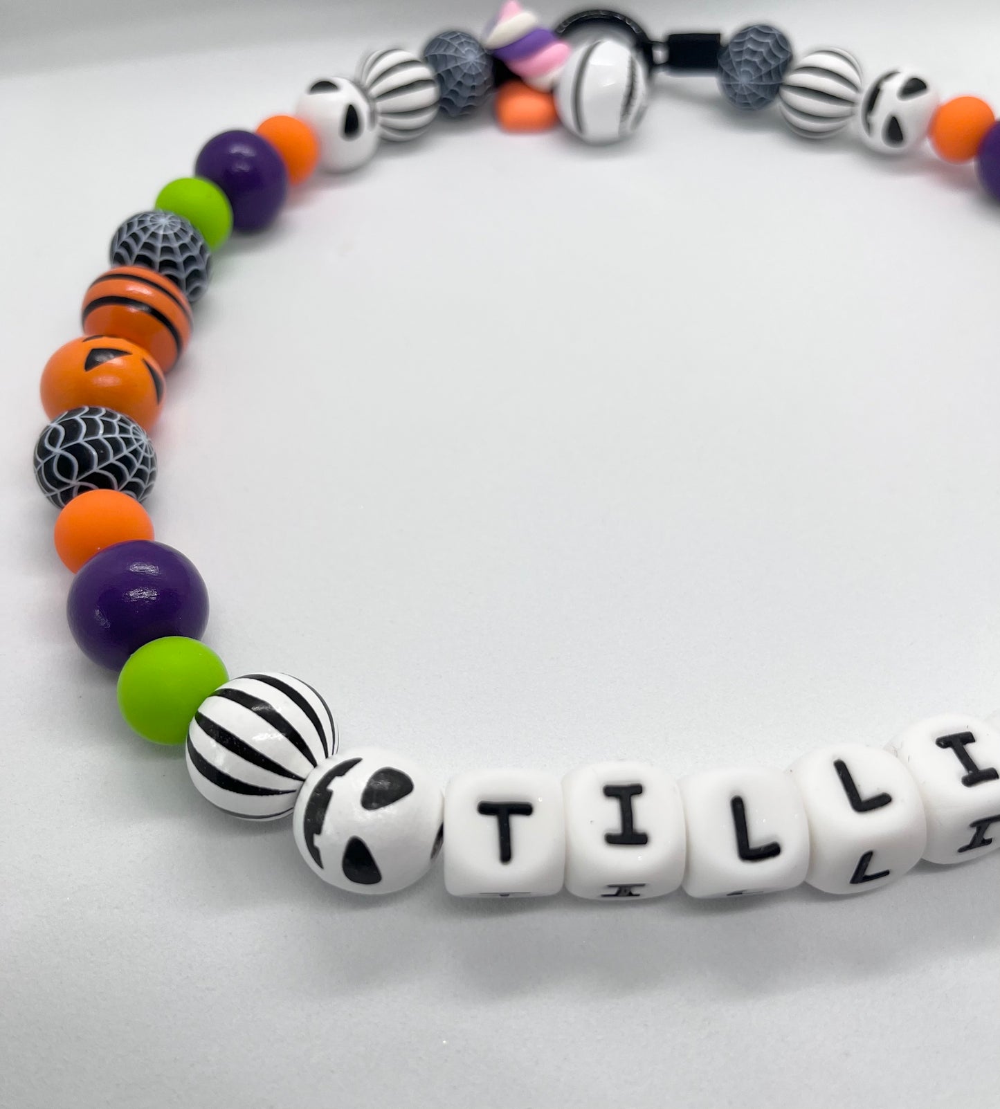 HALLOWEEN 'Spooky Slay' Beaded Dog Collar