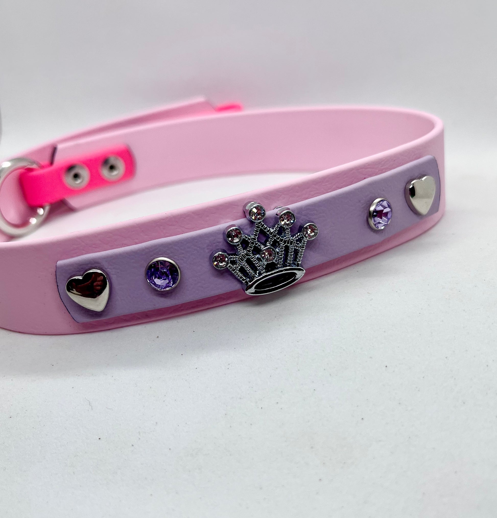 Luxury Pink Dog Collar with Diamanté Crown Centrepiece - JOOLS LONDON