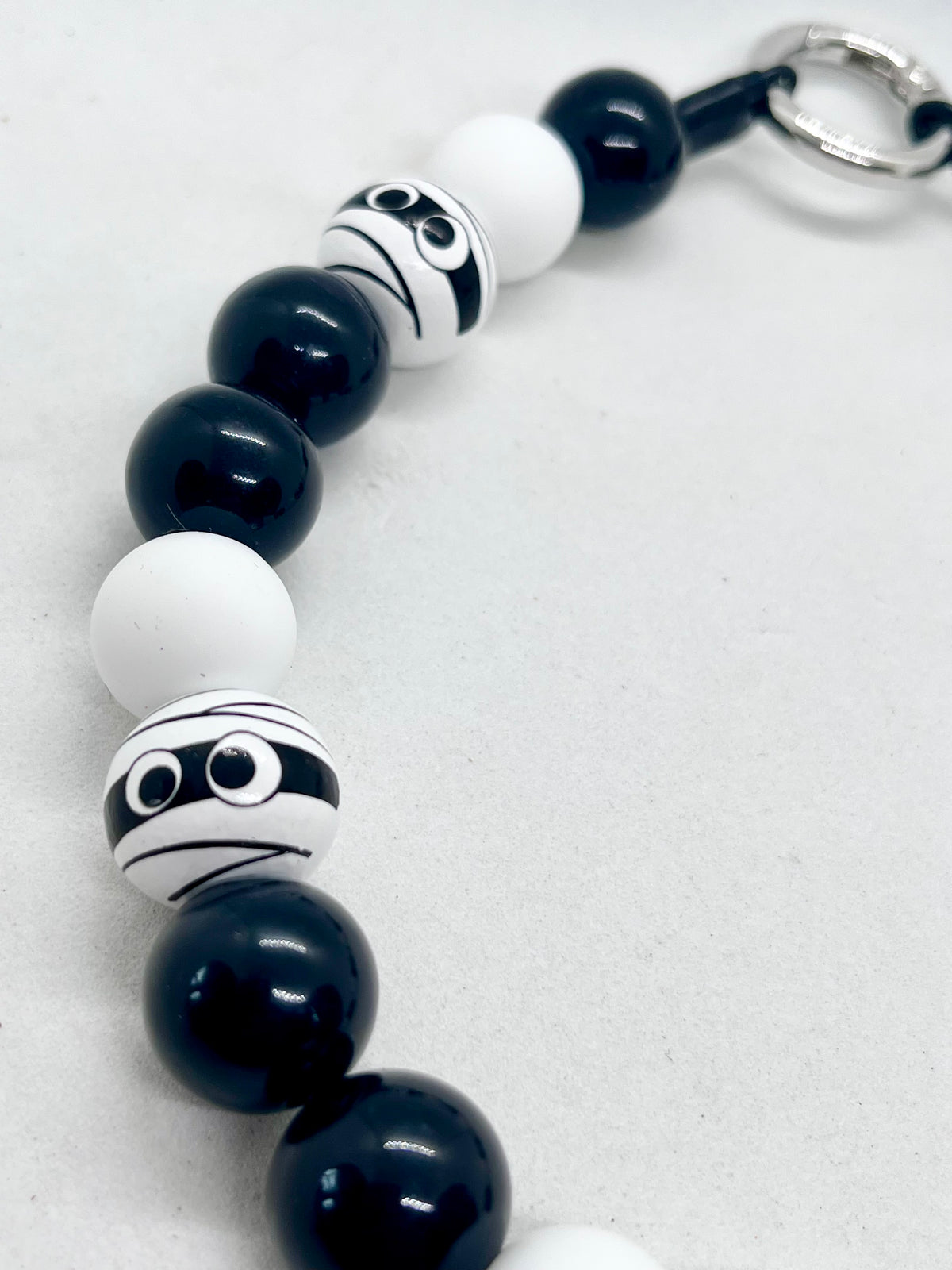 Halloween Collection 'Bandage Baller' Mummy Beaded Dog Collar