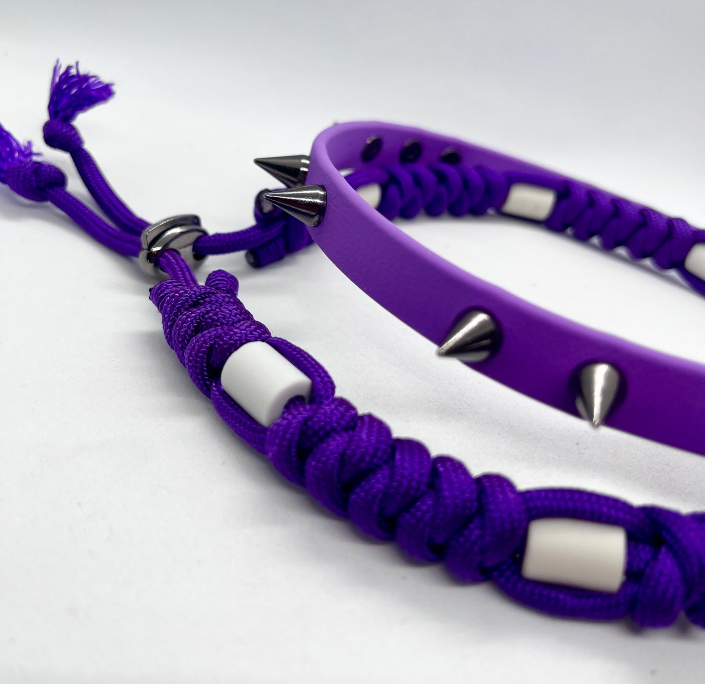EM Collar Deep Purple Ceramic Paracord Pet Collar - Flea & Tick Prevention