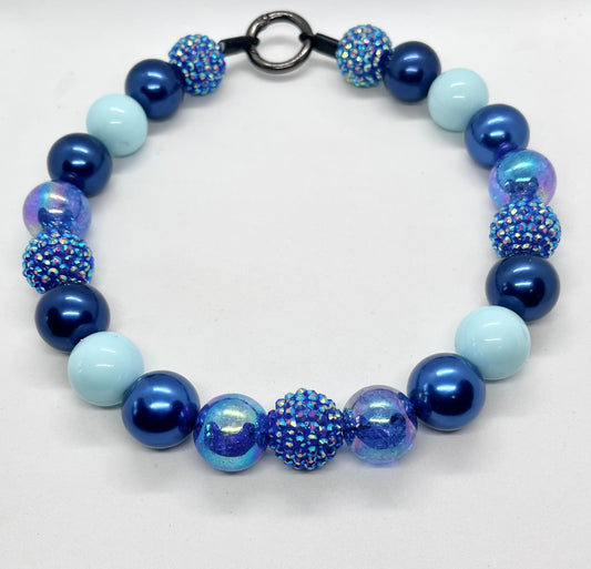 ‘Sparkle Boss’ blue ombre sparkle iridescent beaded bead dog collar pet necklace