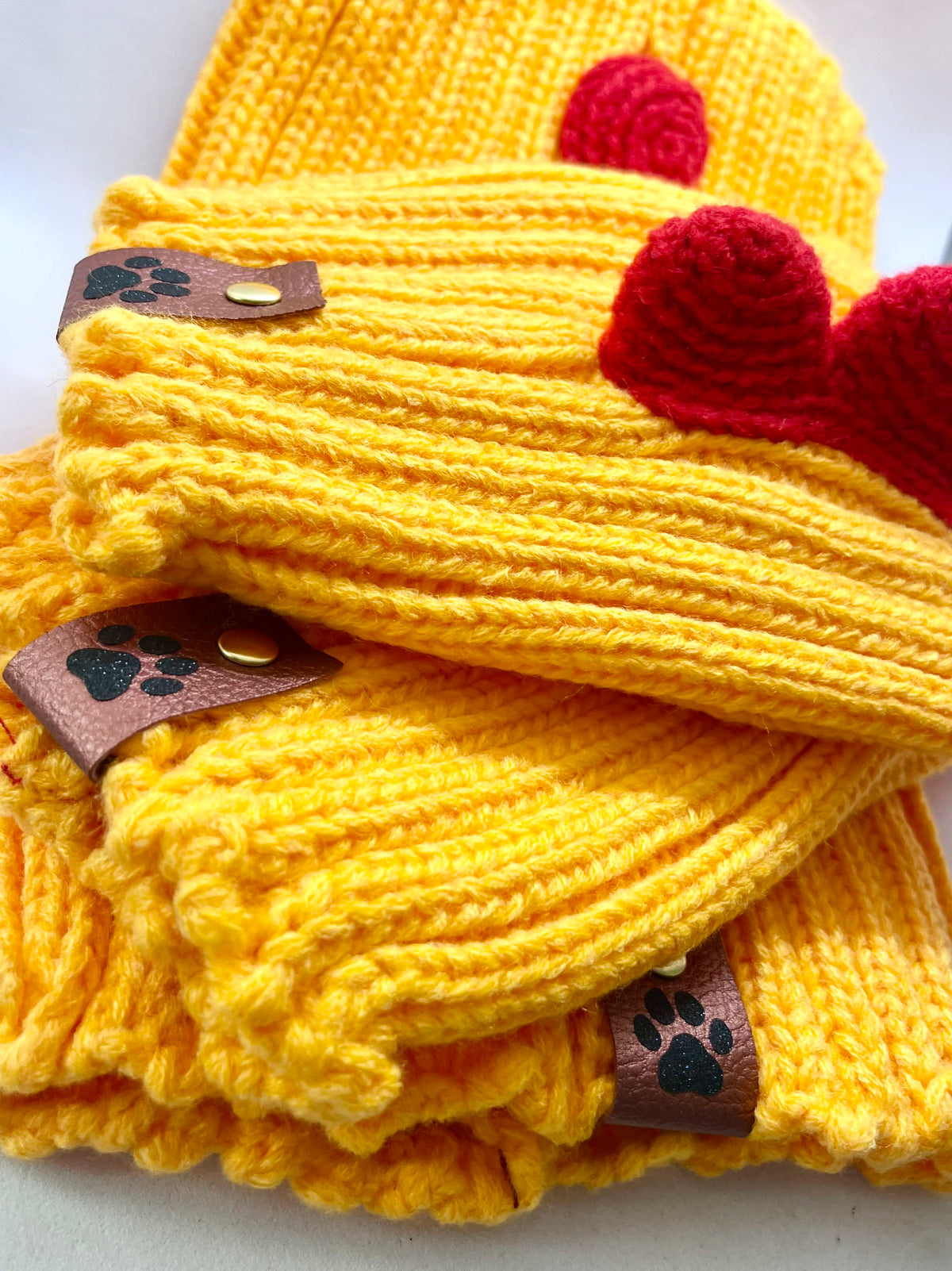 Winter 'Rooster Game-Changer' Chicken Snood Hat Headwear Woolly Hat Neck Warmer for Dogs & Pets