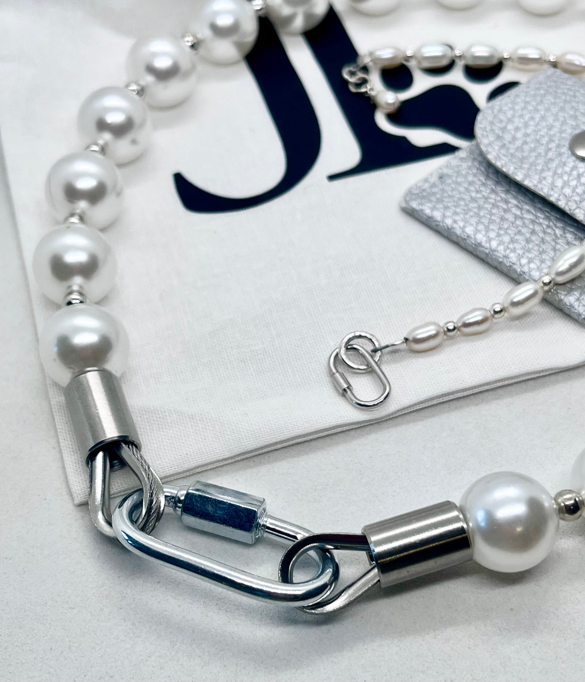 'Pearl Bond' Pearl & Bead Stainless Steel Dog Collar Carabiner Oval Clasp
