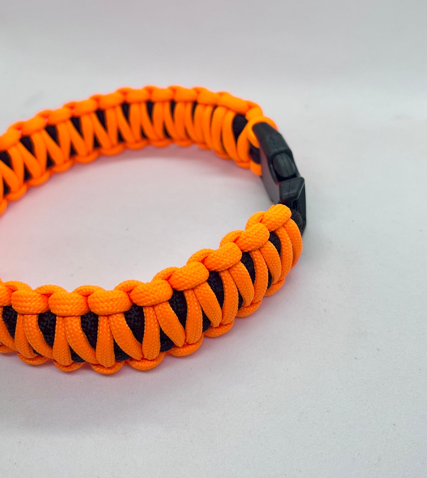 Paracord 'King Cobra' Standard Fit Dog Collar - Various Colour Combination Choices