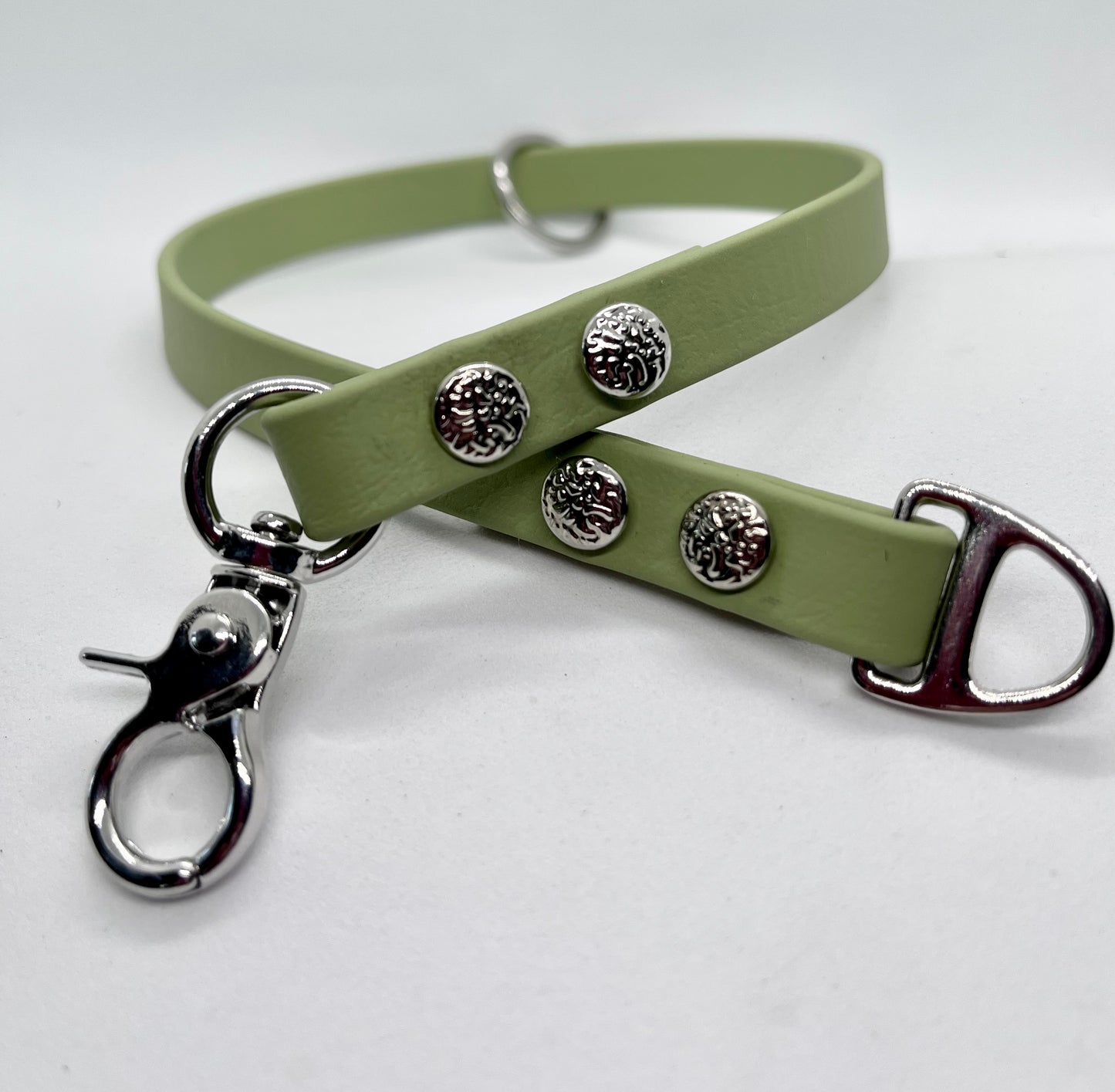 ‘Just Saying’ plain BioThane® 13mm clip collar, textured steel studs stainless steel hardware