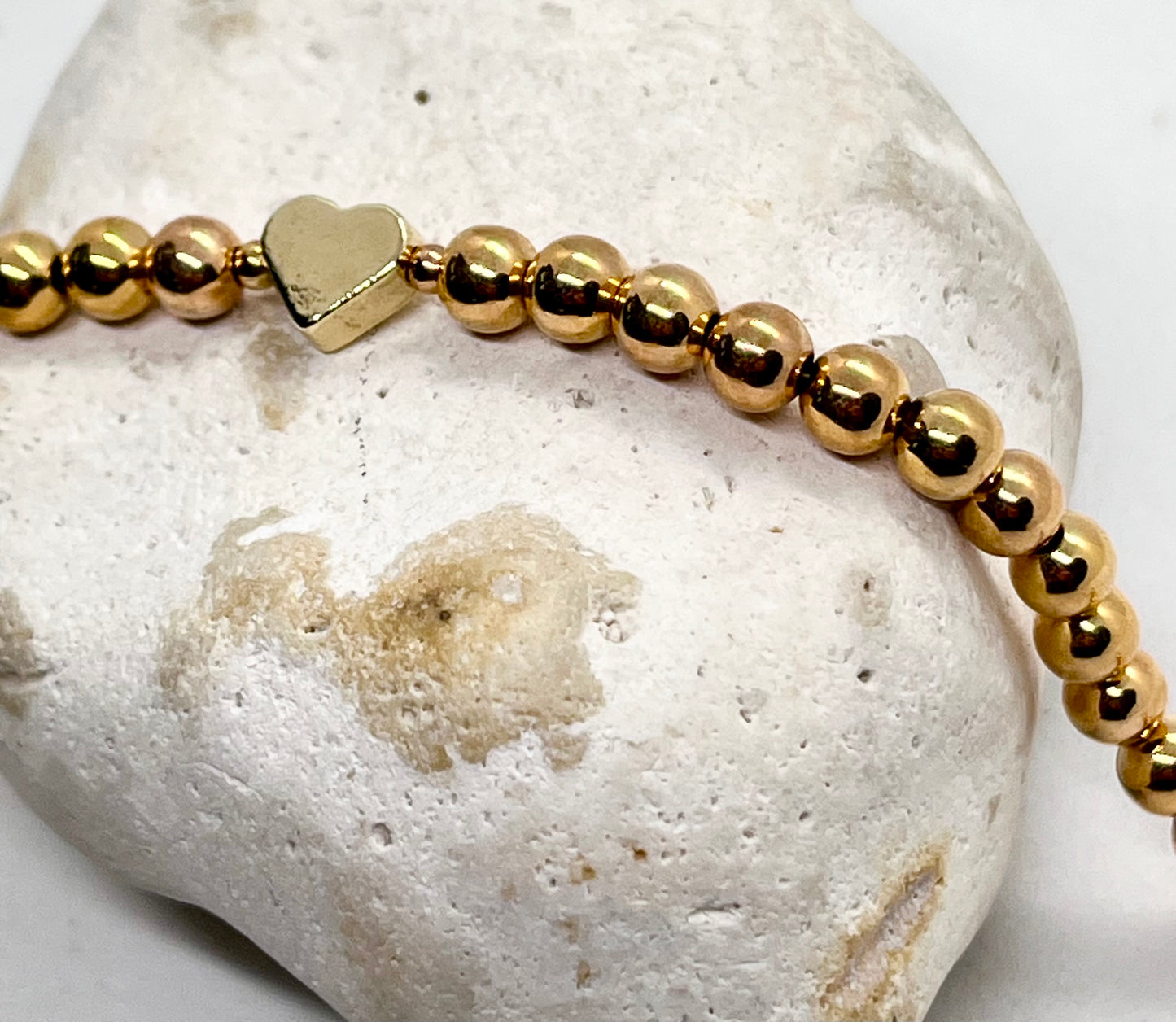Gold Plated Heart Centre Bead Ball Bracelet - 5mm Gold Beads